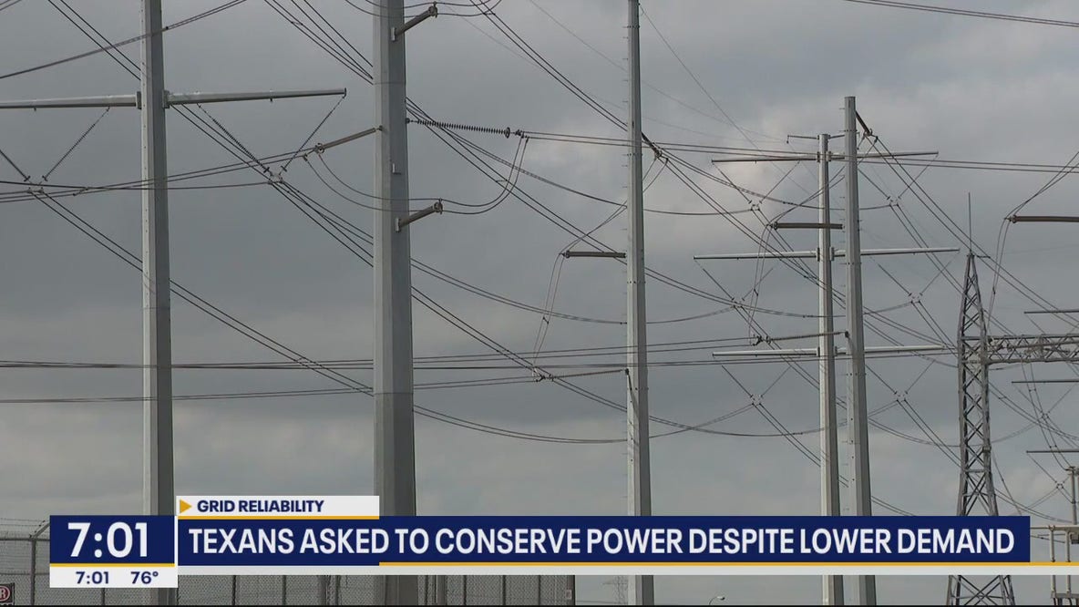 Texans asked to conserve power despite lower demand